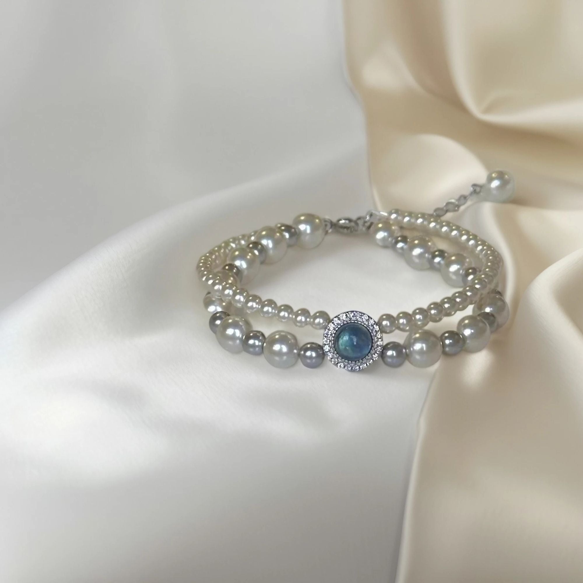 Blue Serenity Pearl Bracelet | Elegant Jewelry with Calming Energy